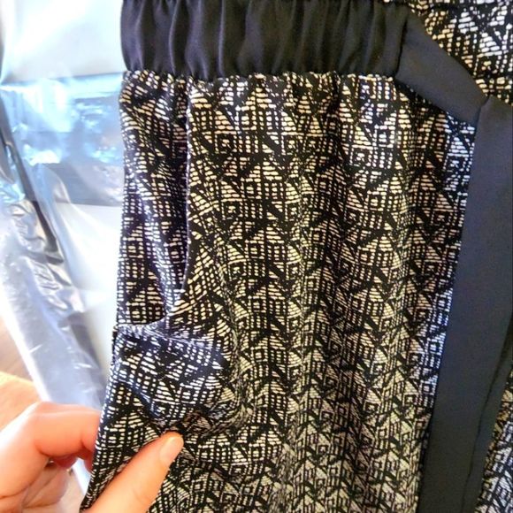 Camayeu Dress Size M - Picture 5 of 5